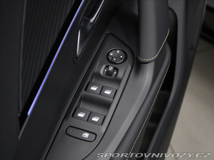 Peugeot Ostatní modely 2008 1,2 Hybrid GT Alcant.NOVÝ 2025