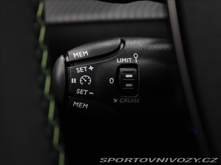 Peugeot Ostatní modely 2008 1,2 Hybrid GT Alcant.NOVÝ 2025