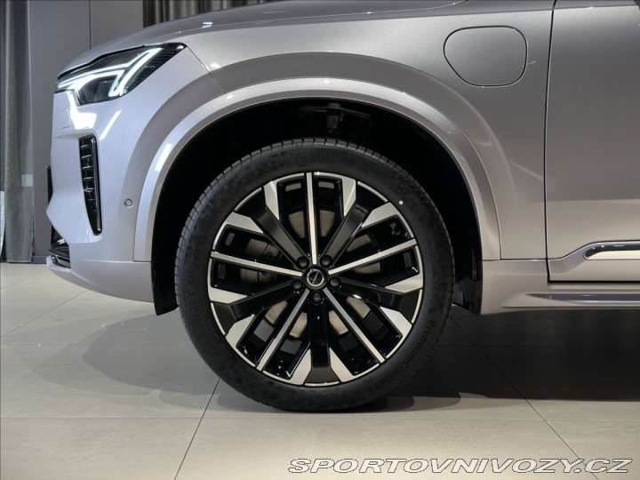 Volvo Ostatní modely XC90 2,0 T8 Plus Bright 2026