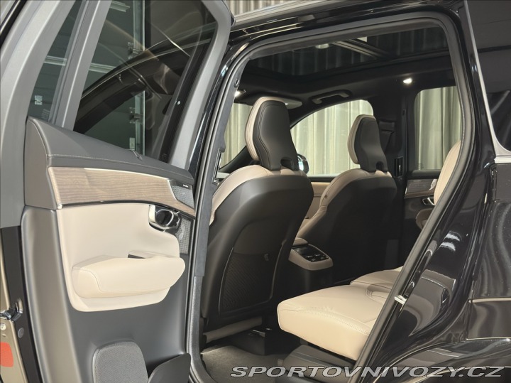 Volvo Ostatní modely XC90 2,0 T8 Ultra Bright 2026