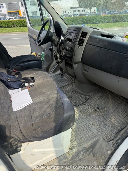 Volkswagen Ostatní modely Crafter 2,0   rok 2015, 6 míst, p 2015