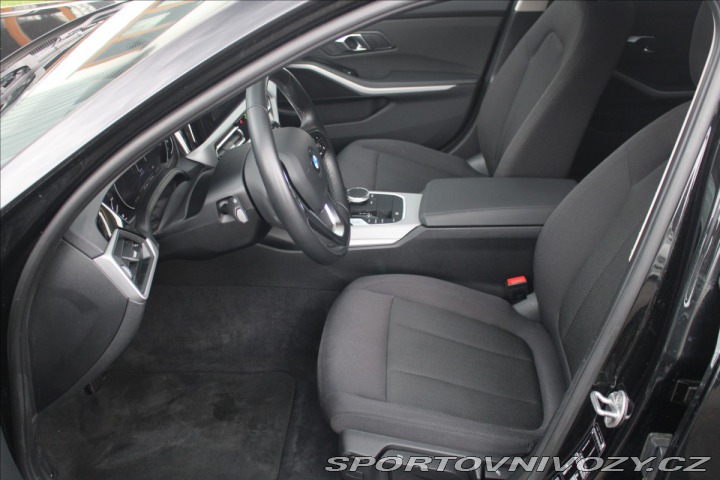 BMW 3 320d xDriveTouring ADVANT 1800