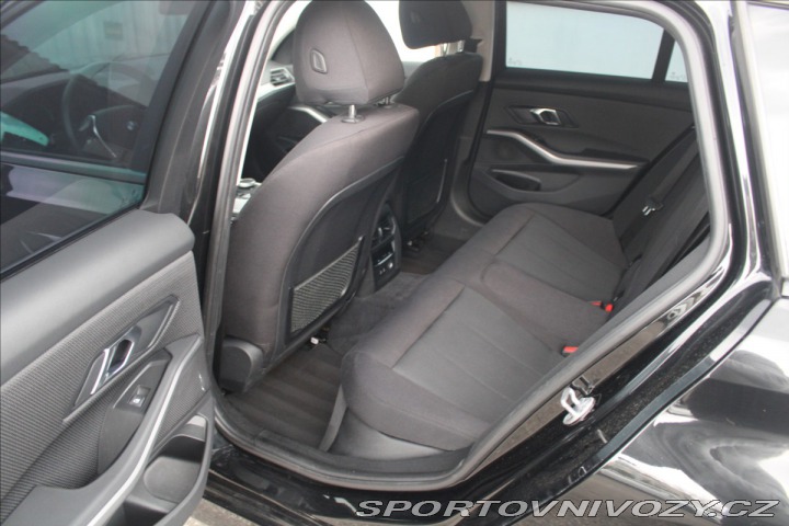 BMW 3 320d xDriveTouring ADVANT 1800