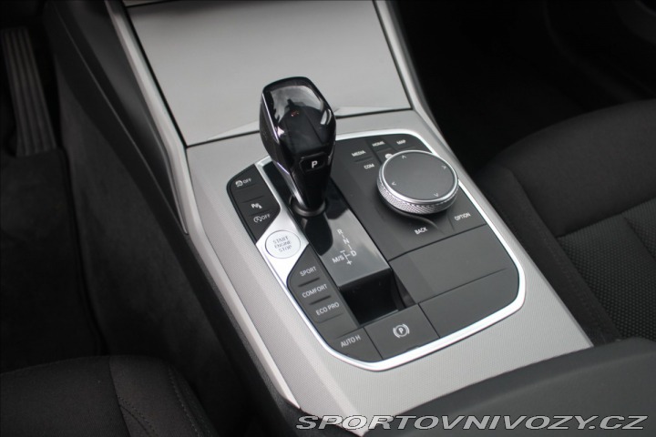 BMW 3 320d xDriveTouring ADVANT 1800