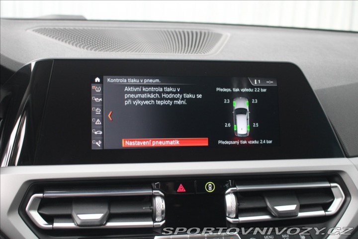 BMW 3 320d xDriveTouring ADVANT 1800