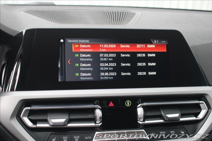 BMW 3 320d xDriveTouring ADVANT 1800