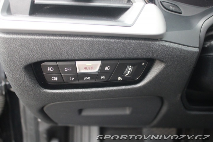 BMW 3 320d xDriveTouring ADVANT 1800