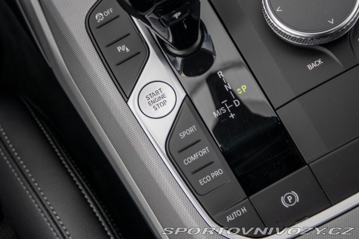 BMW 3 330d mHEV A/T 2022