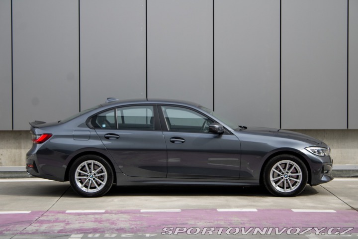 BMW 3 330d mHEV A/T 2022