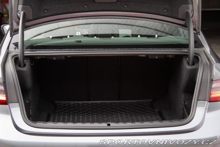 BMW 3 330d mHEV A/T 2022