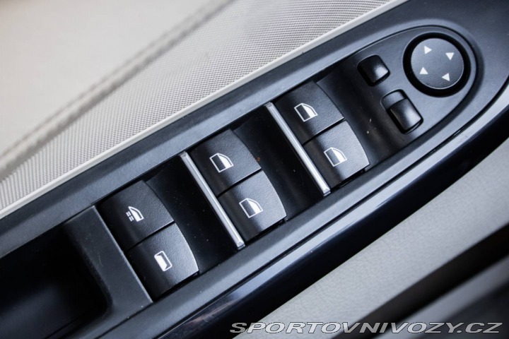 BMW 6 Cabrio  640i 235kW / NA S 2011