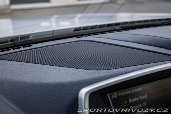 BMW 6 Cabrio  640i 235kW / NA S 2011