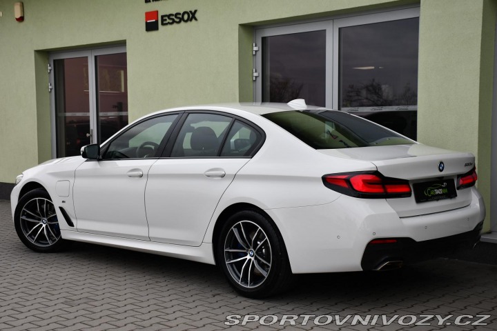 BMW 5 530e PHEV M-SPORT REZERVA 2021