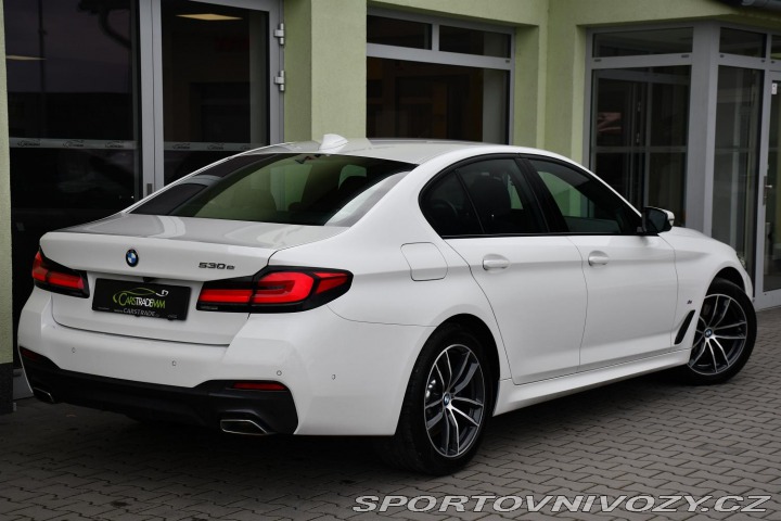 BMW 5 530e PHEV M-SPORT REZERVA 2021