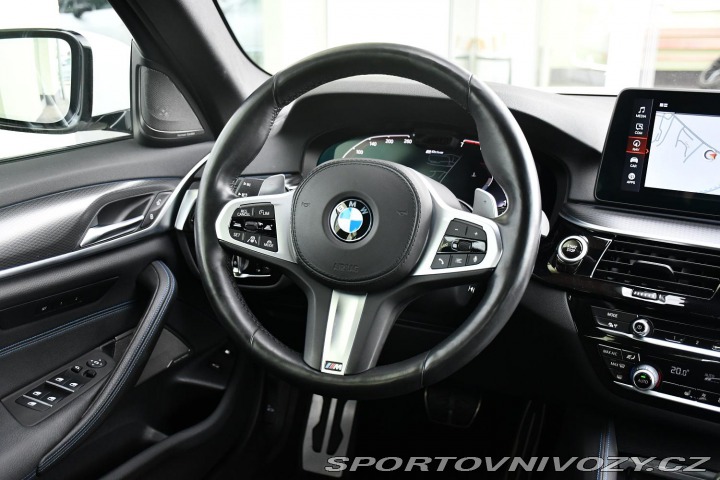 BMW 5 530e PHEV M-SPORT REZERVA 2021