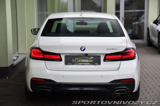 BMW 5 530e PHEV M-SPORT xD HUD 2021