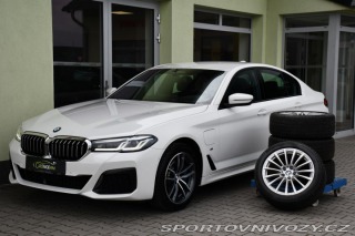 BMW 5 530e PHEV M-SPORT xD HUD 2021