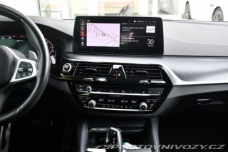 BMW 5 530e PHEV M-SPORT xD HUD 2021