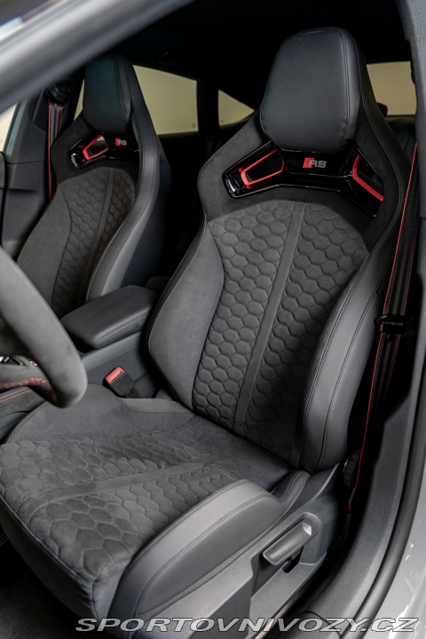 Audi RS5 Competition Plus 2024