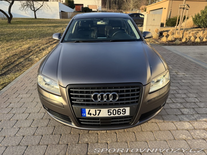 Audi Ostatní modely A8 W12 long 2006