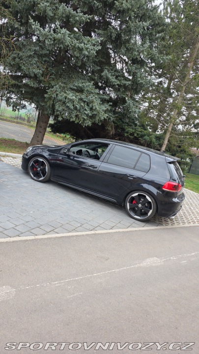 Volkswagen Golf GOLF GTI VI F1 DSG (341kw 2009