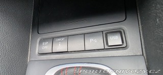 Volkswagen Golf GOLF GTI VI F1 DSG (341kw 2009