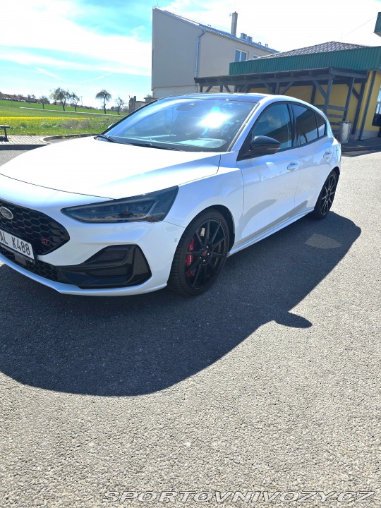 Ford Focus ST Performance Pack 2023