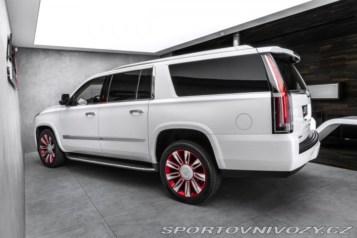 Ostatní značky Ostatní modely Cadillac Escalade 6,2 Platinum XL Masáže 2016