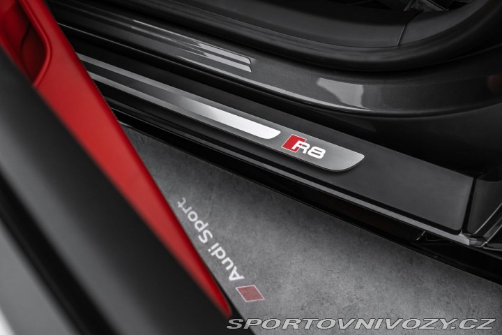 Audi R8 RWD Performance V10 2023