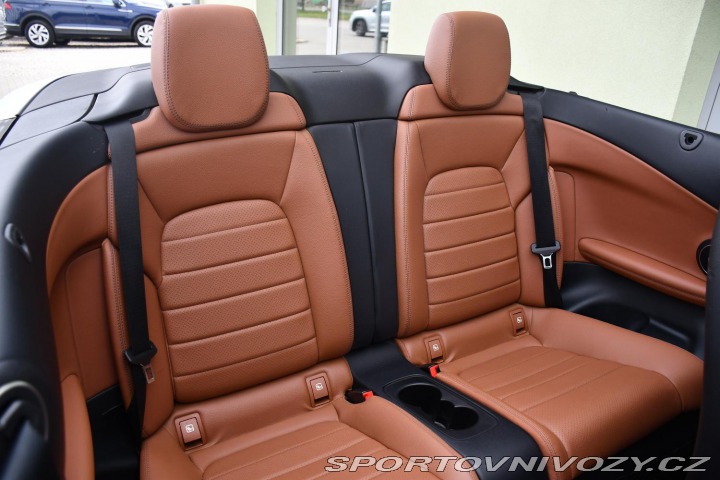 Mercedes-Benz C 220d AMG LED REZERVACE 2018