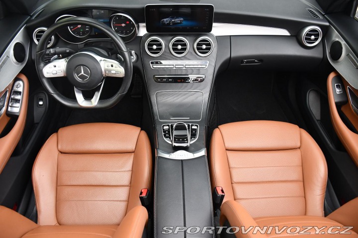 Mercedes-Benz C 220d AMG LED REZERVACE 2018