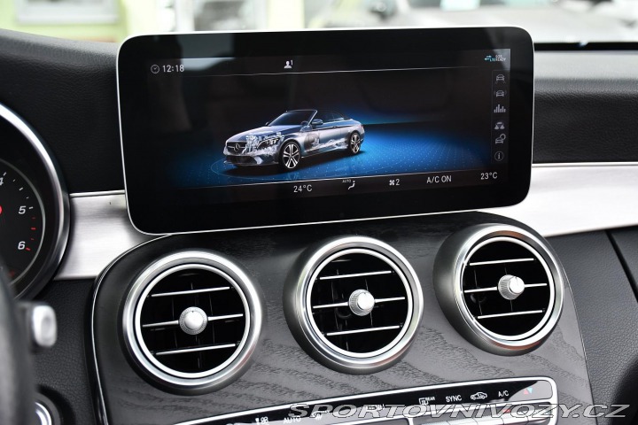 Mercedes-Benz C 220d AMG LED REZERVACE 2018