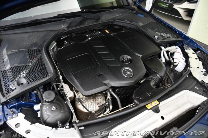 Mercedes-Benz C 220d AMG LED CARPLAY KAME 2018