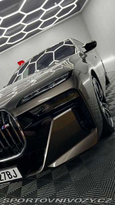 BMW 7 M760e xDrive 2023