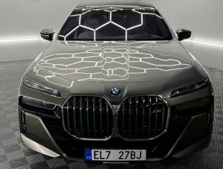 BMW 7 M760e xDrive 2023