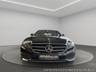 Mercedes-Benz E E 300 e sedan 2020