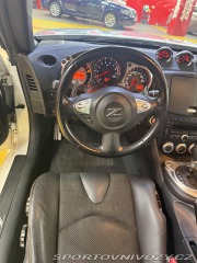 Nissan 370 Z  2011