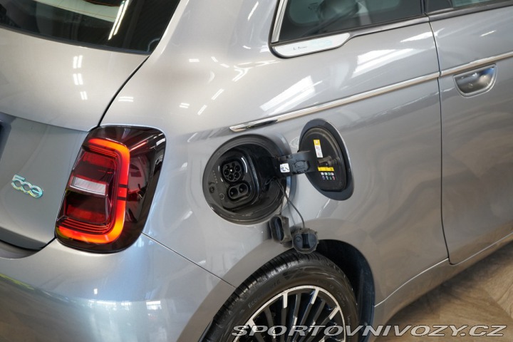 Fiat 500 500e LA PRIMA*PANO*LED*CA 2021