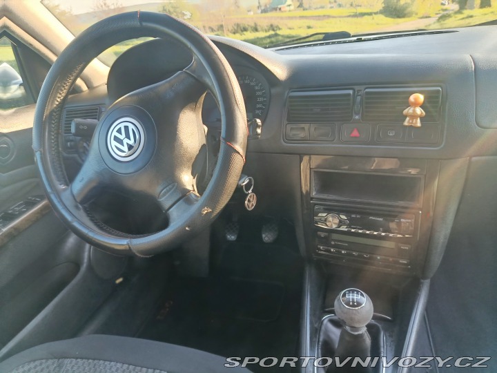 Volkswagen Golf 1.8T GTI 2000