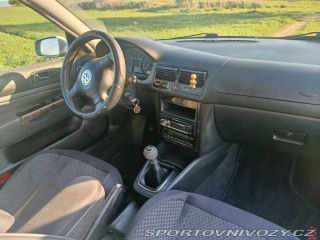 Volkswagen Golf 1.8T GTI 2000