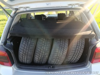 Volkswagen Golf 1.8T GTI 2000