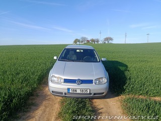 Volkswagen Golf 1.8T GTI 2000