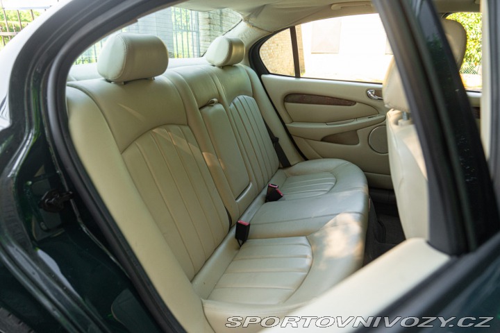 Jaguar X-Type 2.5 V6 2002