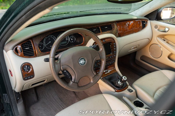 Jaguar X-Type 2.5 V6 2002