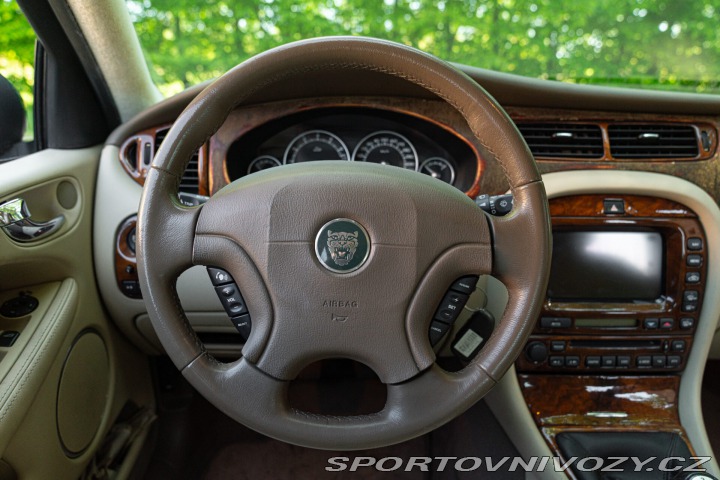 Jaguar X-Type 2.5 V6 2002