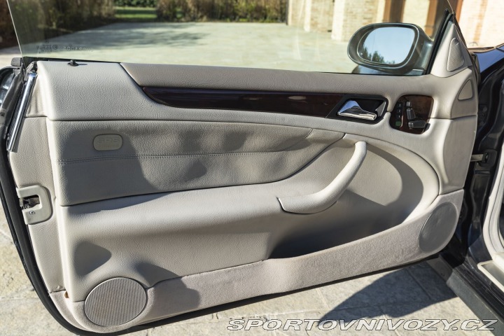 Mercedes-Benz CLK 230 CABRIOLET 2002