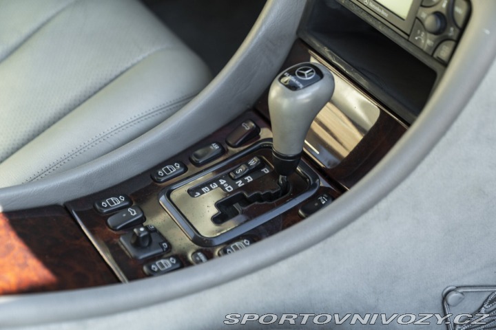 Mercedes-Benz CLK 230 CABRIOLET 2002