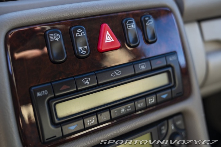 Mercedes-Benz CLK 230 CABRIOLET 2002