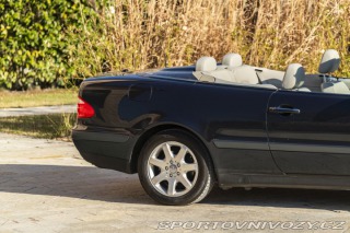 Mercedes-Benz CLK 230 CABRIOLET 2002