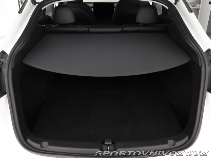 Tesla Model Y Long Range AWD 75kWh 2022